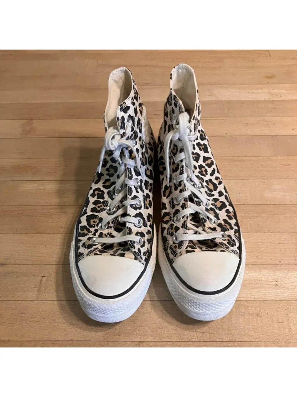 Converse  Womens Leopard Lift Platform Hi Top Sneakers Size 8.5 White SP EXC